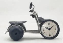 Tafelklok - 16 Cm Hoog - Metaal Trike